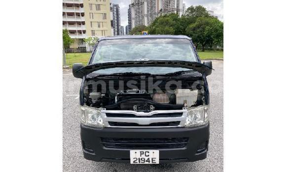 Tenga Tsaru Toyota Hiace Bhuruu Mota in Beitbridge in Matabeleland South Tenga Tsaru Toyota Hiace Bhuruu Mota in Beitbridge in Matabeleland South