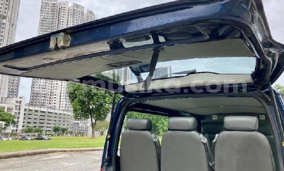 Tenga Tsaru Toyota Hiace Bhuruu Mota in Beitbridge in Matabeleland South Tenga Tsaru Toyota Hiace Bhuruu Mota in Beitbridge in Matabeleland South