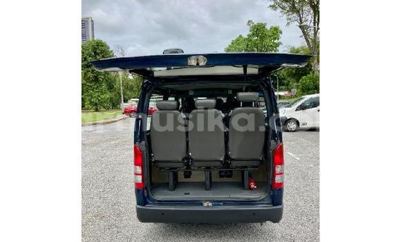 Tenga Tsaru Toyota Hiace Bhuruu Mota in Beitbridge in Matabeleland South Tenga Tsaru Toyota Hiace Bhuruu Mota in Beitbridge in Matabeleland South