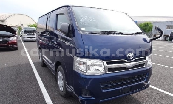 Acheter Occasion Voiture Toyota Hiace Bleu à Beitbridge, Matabeleland South