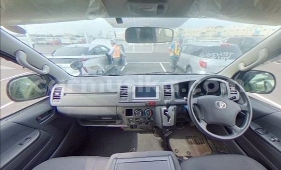 Acheter Occasion Voiture Toyota Hiace Bleu à Beitbridge, Matabeleland South Acheter Occasion Voiture Toyota Hiace Bleu à Beitbridge, Matabeleland South