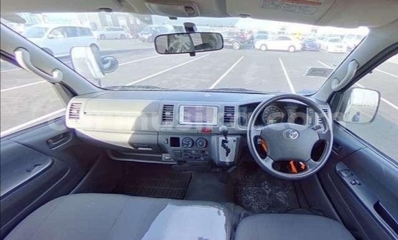 Tenga Tsaru Toyota Hiace Sirivha Mota in Beitbridge in Matabeleland South Tenga Tsaru Toyota Hiace Sirivha Mota in Beitbridge in Matabeleland South