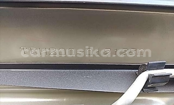 Tenga Tsaru Toyota Hiace Sirivha Mota in Beitbridge in Matabeleland South Tenga Tsaru Toyota Hiace Sirivha Mota in Beitbridge in Matabeleland South