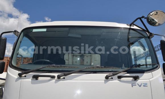 Buy Used Isuzu Trooper White Car in Harare in Harare Buy Used Isuzu Trooper White Car in Harare in Harare