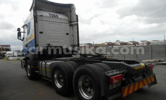 Buy Used Scania R420 White Truck in Harare in Harare Buy Used Scania R420 White Truck in Harare in Harare