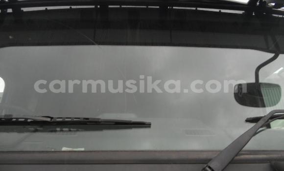 Buy Used Volvo F4 White Truck in Harare in Harare Buy Used Volvo F4 White Truck in Harare in Harare