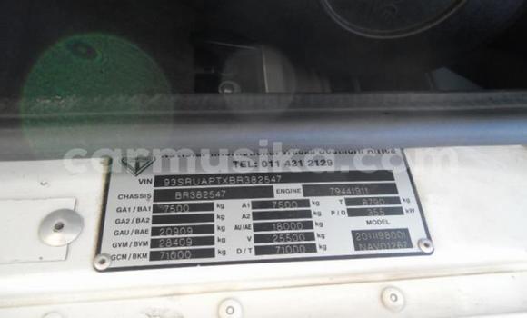 Acheter Occasion Utilitaire International 7600i Blanc à Harare, Harare Acheter Occasion Utilitaire International 7600i Blanc à Harare, Harare