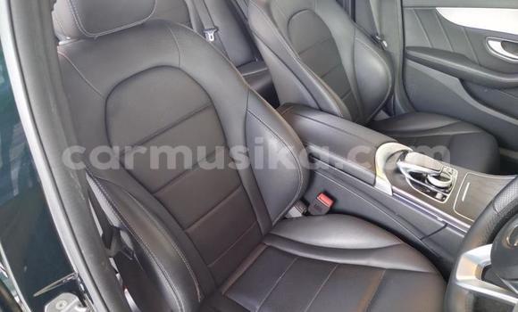 Buy Used Mercedes‒Benz C-klasse Black Car in Beitbridge in Matabeleland South Buy Used Mercedes‒Benz C-klasse Black Car in Beitbridge in Matabeleland South