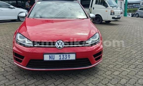 Nunua Ilio tumika Volkswagen Golf R Nyekundu Gari ndani ya Beitbridge nchini Matabeleland Kusini Nunua Ilio tumika Volkswagen Golf R Nyekundu Gari ndani ya Beitbridge nchini Matabeleland Kusini