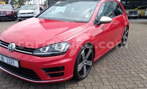 Nunua Ilio tumika Volkswagen Golf R Nyekundu Gari ndani ya Beitbridge nchini Matabeleland Kusini Nunua Ilio tumika Volkswagen Golf R Nyekundu Gari ndani ya Beitbridge nchini Matabeleland Kusini