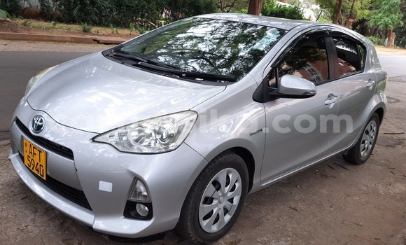 Acheter Occasion Voiture Toyota Aqua Gris à Borrowdale, Harare Acheter Occasion Voiture Toyota Aqua Gris à Borrowdale, Harare