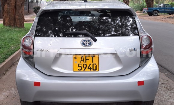 Acheter Occasion Voiture Toyota Aqua Gris à Borrowdale, Harare Acheter Occasion Voiture Toyota Aqua Gris à Borrowdale, Harare
