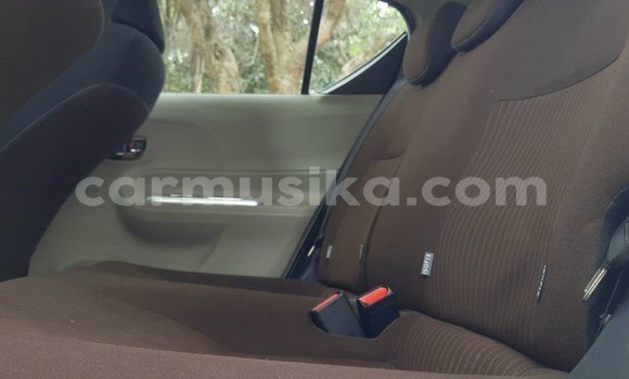 Acheter Occasion Voiture Toyota Aqua Gris à Borrowdale, Harare Acheter Occasion Voiture Toyota Aqua Gris à Borrowdale, Harare