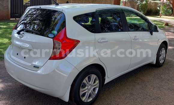 Acheter Neuf Voiture Nissan Note Blanc à Borrowdale, Harare Acheter Neuf Voiture Nissan Note Blanc à Borrowdale, Harare