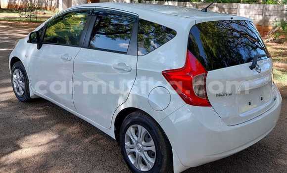Acheter Neuf Voiture Nissan Note Blanc à Borrowdale, Harare Acheter Neuf Voiture Nissan Note Blanc à Borrowdale, Harare
