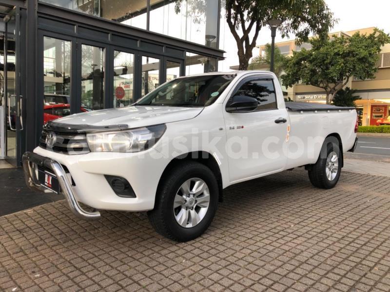 Big with watermark toyota hilux matabeleland south beitbridge 29801