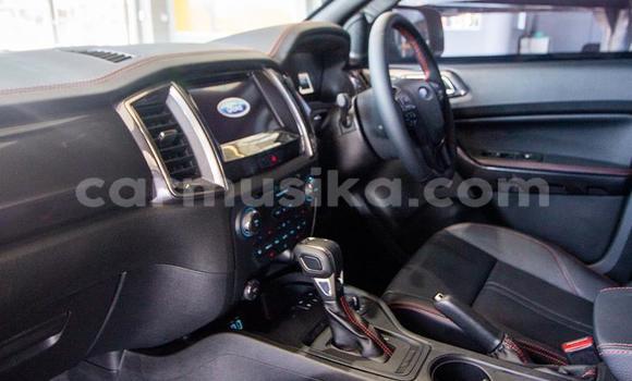 Nunua Ilio tumika Ford Ranger Nyeusi Gari ndani ya Beitbridge nchini Matabeleland Kusini Nunua Ilio tumika Ford Ranger Nyeusi Gari ndani ya Beitbridge nchini Matabeleland Kusini