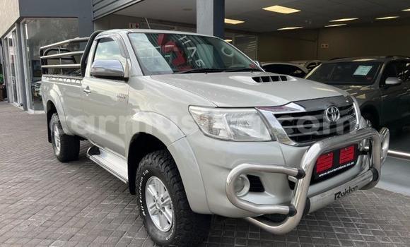 Tenga Tsaru Toyota Hilux Sirivha Mota in Beitbridge in Matabeleland South Tenga Tsaru Toyota Hilux Sirivha Mota in Beitbridge in Matabeleland South