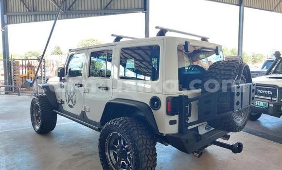 Tenga Tsaru Jeep Cherokee Sirivha Mota in Beitbridge in Matabeleland South Tenga Tsaru Jeep Cherokee Sirivha Mota in Beitbridge in Matabeleland South