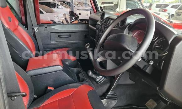 Acheter Occasion Voiture Land Rover Discovery Rouge à Beitbridge, Matabeleland South Acheter Occasion Voiture Land Rover Discovery Rouge à Beitbridge, Matabeleland South