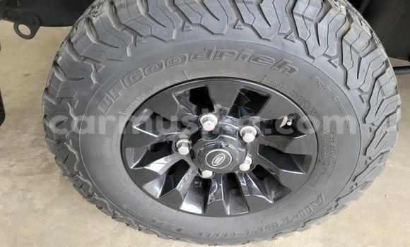 Acheter Occasion Voiture Land Rover Discovery Rouge à Beitbridge, Matabeleland South Acheter Occasion Voiture Land Rover Discovery Rouge à Beitbridge, Matabeleland South