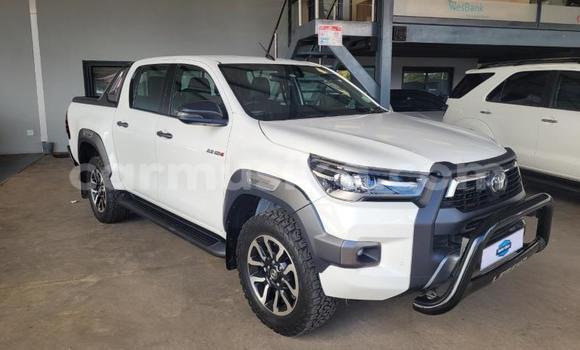 Nunua Ilio tumika Toyota Hilux Nyeupe Gari ndani ya Beitbridge nchini Matabeleland Kusini Nunua Ilio tumika Toyota Hilux Nyeupe Gari ndani ya Beitbridge nchini Matabeleland Kusini