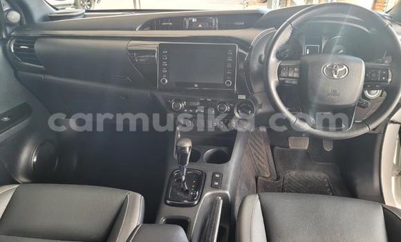 Nunua Ilio tumika Toyota Hilux Nyeupe Gari ndani ya Beitbridge nchini Matabeleland Kusini Nunua Ilio tumika Toyota Hilux Nyeupe Gari ndani ya Beitbridge nchini Matabeleland Kusini