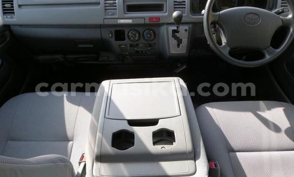 Acheter Occasion Voiture Toyota Hiace Blanc à Beitbridge, Matabeleland South Acheter Occasion Voiture Toyota Hiace Blanc à Beitbridge, Matabeleland South