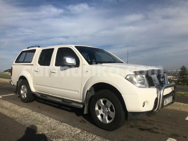 Big with watermark nissan navara matabeleland south beitbridge 29835