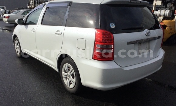 Acheter Occasion Voiture Toyota Wish Blanc à Beitbridge, Matabeleland South Acheter Occasion Voiture Toyota Wish Blanc à Beitbridge, Matabeleland South