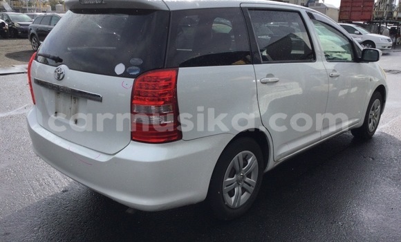 Acheter Occasion Voiture Toyota Wish Blanc à Beitbridge, Matabeleland South Acheter Occasion Voiture Toyota Wish Blanc à Beitbridge, Matabeleland South