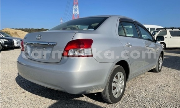 Acheter Occasion Voiture Toyota Belta Gris à Beitbridge, Matabeleland South Acheter Occasion Voiture Toyota Belta Gris à Beitbridge, Matabeleland South