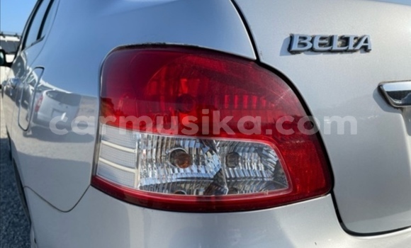 Acheter Occasion Voiture Toyota Belta Gris à Beitbridge, Matabeleland South Acheter Occasion Voiture Toyota Belta Gris à Beitbridge, Matabeleland South