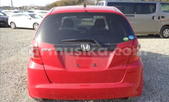 Acheter Occasion Voiture Honda Fit Rouge à Beitbridge, Matabeleland South Acheter Occasion Voiture Honda Fit Rouge à Beitbridge, Matabeleland South