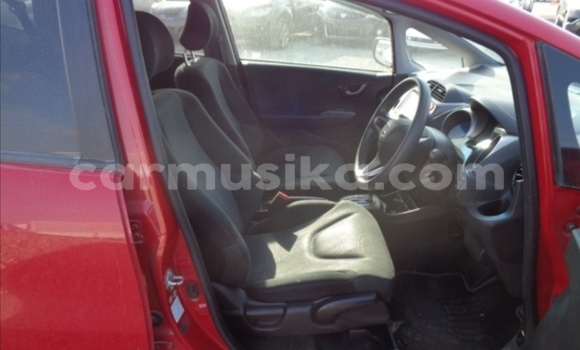 Acheter Occasion Voiture Honda Fit Rouge à Beitbridge, Matabeleland South Acheter Occasion Voiture Honda Fit Rouge à Beitbridge, Matabeleland South