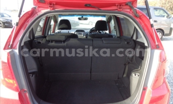 Acheter Occasion Voiture Honda Fit Rouge à Beitbridge, Matabeleland South Acheter Occasion Voiture Honda Fit Rouge à Beitbridge, Matabeleland South