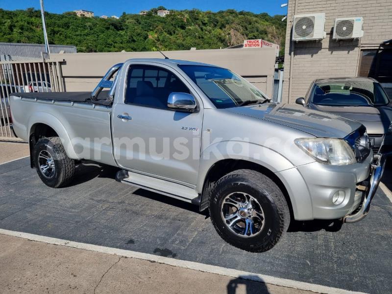 Big with watermark toyota hilux matabeleland south beitbridge 29850