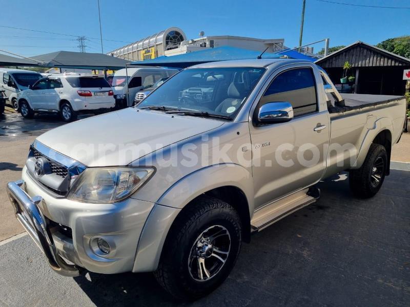 Big with watermark toyota hilux matabeleland south beitbridge 29850