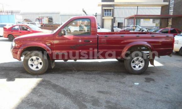 Acheter Occasion Voiture Mazda B–series Rouge à Beitbridge, Matabeleland South Acheter Occasion Voiture Mazda B–series Rouge à Beitbridge, Matabeleland South