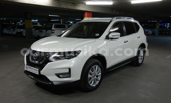 Nunua Ilio tumika Nissan X–Trail Nyeupe Gari ndani ya Beitbridge nchini Matabeleland Kusini
