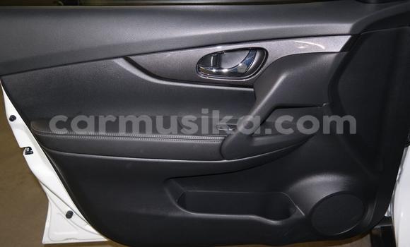 Acheter Occasion Voiture Nissan X–Trail Blanc à Beitbridge, Matabeleland South Acheter Occasion Voiture Nissan X–Trail Blanc à Beitbridge, Matabeleland South