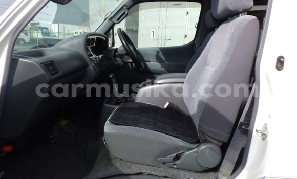 Nunua Ilio tumika Toyota Hiace Nyingine Gari ndani ya Beitbridge nchini Matabeleland Kusini Nunua Ilio tumika Toyota Hiace Nyingine Gari ndani ya Beitbridge nchini Matabeleland Kusini