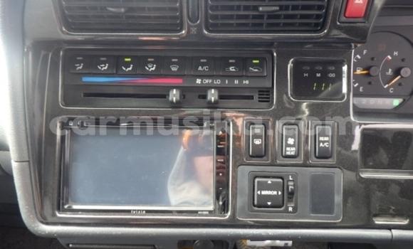 Nunua Ilio tumika Toyota Hiace Nyingine Gari ndani ya Beitbridge nchini Matabeleland Kusini Nunua Ilio tumika Toyota Hiace Nyingine Gari ndani ya Beitbridge nchini Matabeleland Kusini