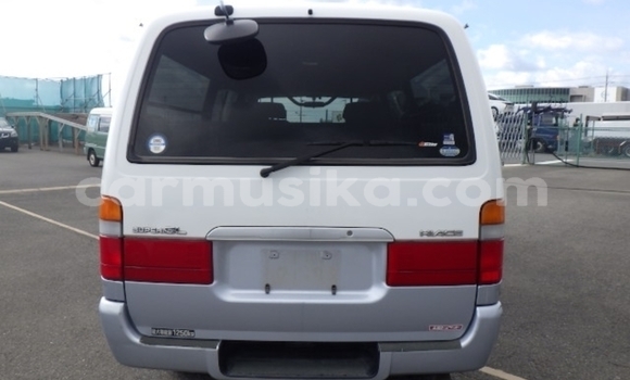 Nunua Ilio tumika Toyota Hiace Nyingine Gari ndani ya Beitbridge nchini Matabeleland Kusini Nunua Ilio tumika Toyota Hiace Nyingine Gari ndani ya Beitbridge nchini Matabeleland Kusini