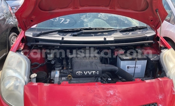 Tenga Tsaru Toyota Vitz Tsvuku Mota in Beitbridge in Matabeleland South Tenga Tsaru Toyota Vitz Tsvuku Mota in Beitbridge in Matabeleland South