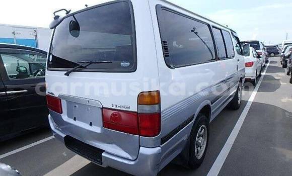 Acheter Occasion Voiture Toyota Hiace Autre à Beitbridge, Matabeleland South Acheter Occasion Voiture Toyota Hiace Autre à Beitbridge, Matabeleland South