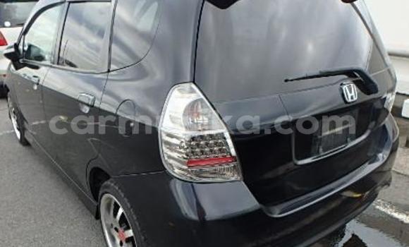 Nunua Ilio tumika Honda Fit Nyeusi Gari ndani ya Beitbridge nchini Matabeleland Kusini Nunua Ilio tumika Honda Fit Nyeusi Gari ndani ya Beitbridge nchini Matabeleland Kusini