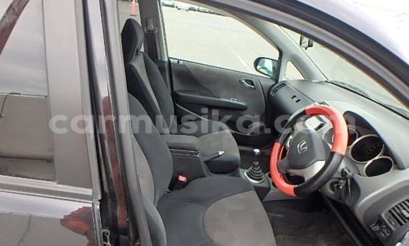 Nunua Ilio tumika Honda Fit Nyeusi Gari ndani ya Beitbridge nchini Matabeleland Kusini Nunua Ilio tumika Honda Fit Nyeusi Gari ndani ya Beitbridge nchini Matabeleland Kusini