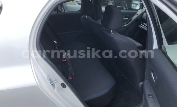 Nunua Ilio tumika Toyota Vitz Nyeupe Gari ndani ya Beitbridge nchini Matabeleland Kusini Nunua Ilio tumika Toyota Vitz Nyeupe Gari ndani ya Beitbridge nchini Matabeleland Kusini