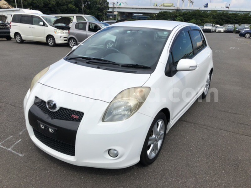 Big with watermark toyota vitz matabeleland south beitbridge 29876